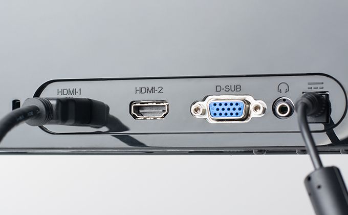 HDMIを刺す際にチェックしたい端子の画像