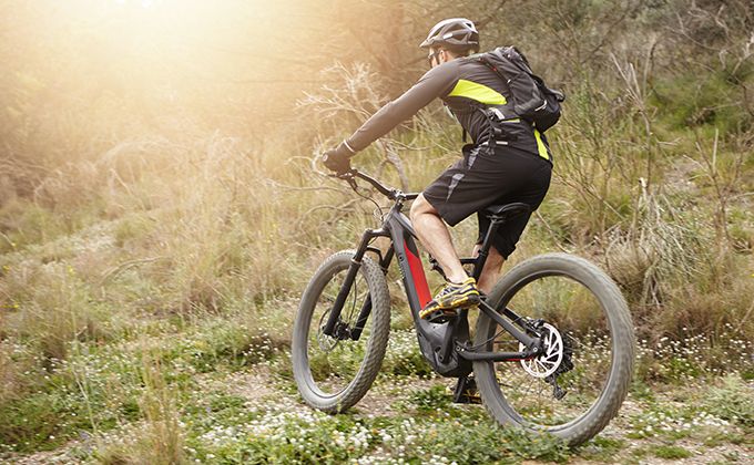 電動自転車の中でも人気急上昇のロード・マウンテン・クロスe-BIKEの紹介