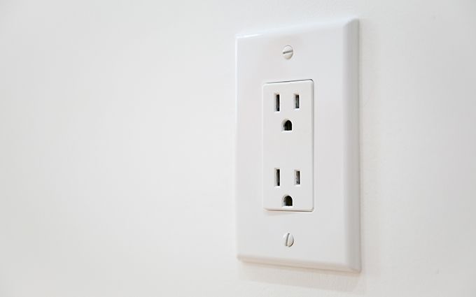 スティック掃除機にはコードレス式の機種がある