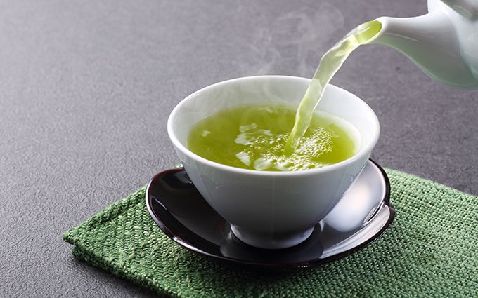 日本茶は弔事で贈ることが多いため、結婚祝いには不向き