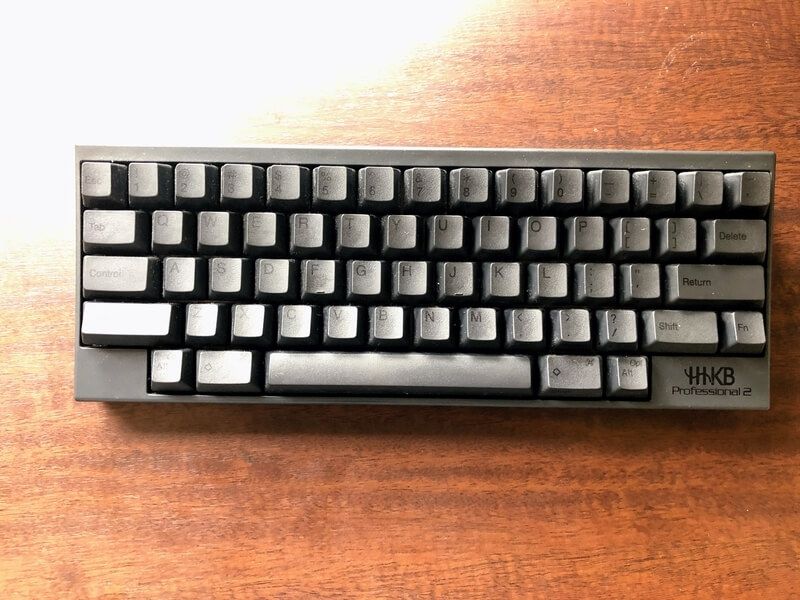 ほぼ毎月「キーボード」を買っているプログラマーが、最高の作業環境を