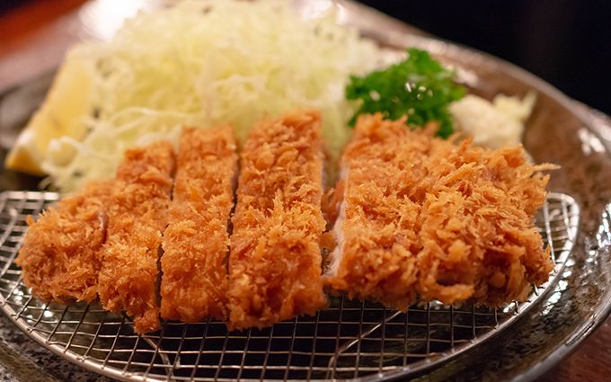 塩気が強い×結晶が小さい塩=油分を多く使う料理に