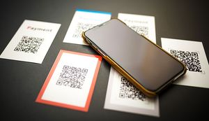 PayPay(ペイペイ)を導入して加盟店になる方法とは?メリット・デメリットや導入実績についても解説!