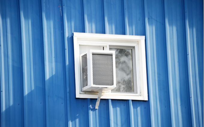 窓用エアコンおすすめ8選|現役家電販売員が電気代やお手入れ方法についても解説