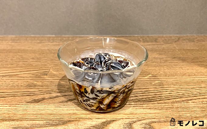 コーヒーゼリーにフレッシュを入れた画像