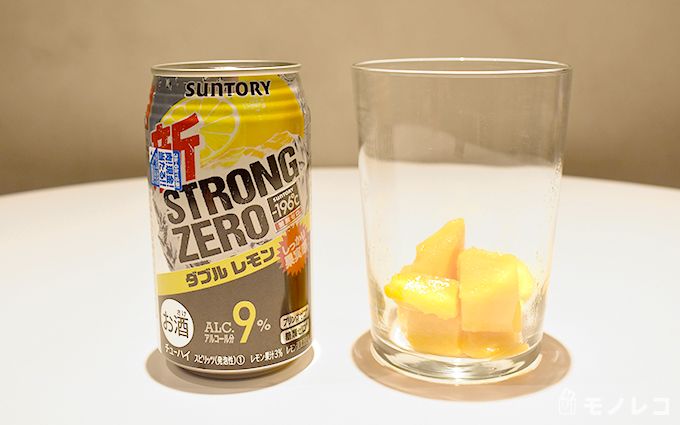 ストロングゼロダブルレモンと冷凍アップルマンゴーの画像