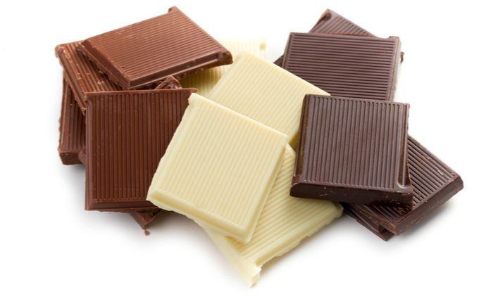 ミルク、ホワイト、ビターチョコレートの画像