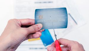 ETCカードの解約方法は?解約時の注意点や無料のETCカードの作成方法も紹介