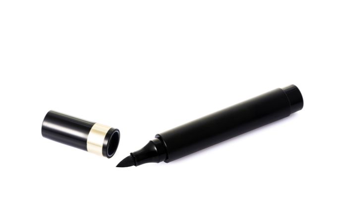 太いアイライナーおすすめ7選 500人に聞いた人気ランキング付き モノレコ By Ameba