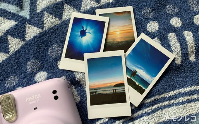 チェキで撮影した旅先での思い出画像
