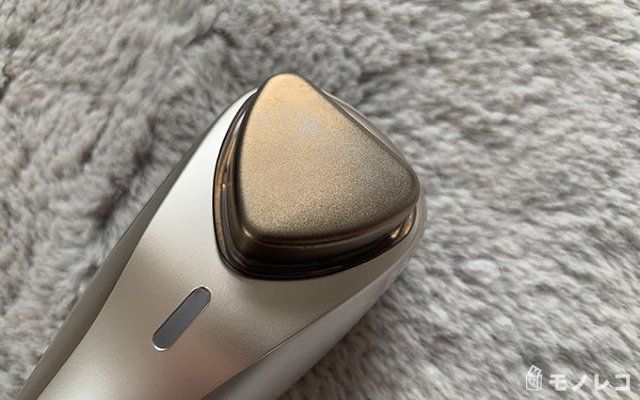 イオンエフェクター搭載の美顔器の画像