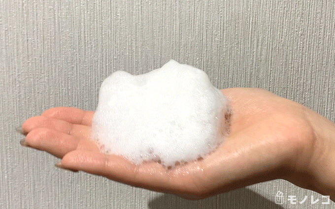 haru kurokamiスカルプの泡のgif画像