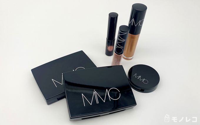 MiMC(エムアイエムシー)のアイシャドウを並べた写真