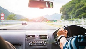 ライフカードのETCカードは初年度年会費無料！作り方やポイントの貯め方も解説