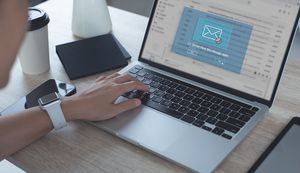 転職エージェントから届くメールについて! 返信の要否についても解説!