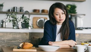 看護師の仕事がきつい理由とは?体力・精神面で辞めたくなった時の対処法も解説