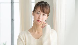 看護師が人間関係で悩む5つの原因|改善方法や人間関係が良い職場の見極め方も解説