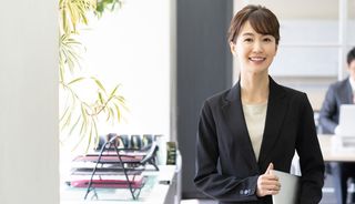 看護師から一般企業に転職するには?経験を活かせる職種や転職成功のコツも解説
