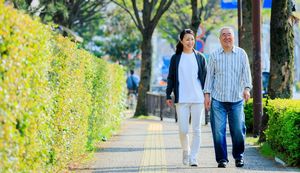 訪問看護の仕事が「きつい」理由は?きつい時の対処法や職場の選び方も解説