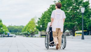 デイサービスの看護師を辞めたい理由とは?おすすめの転職先や転職するメリットも解説