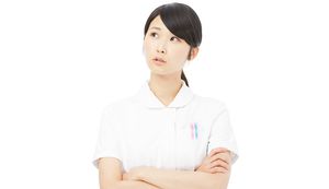 看護師が転職を考える悩みとは?転職前後の具体的な悩みと対処法を解説