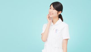 看護師は残業が多い?月の平均残業時間や残業を減らすための対処法も解説