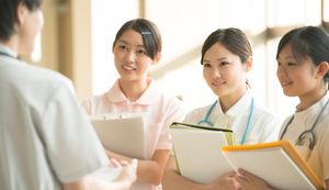 新人看護師でも転職して大丈夫な理由とは?転職する際のポイントもあわせて解説