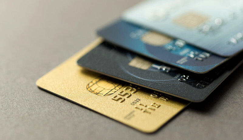 クレジットカード最強の2枚ならこれ！3枚持ちにおすすめのカードも解説