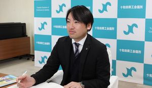 桜流鏑馬から豪華絢爛な山車まで!十和田市で開催される季節のお祭りをインタビュー